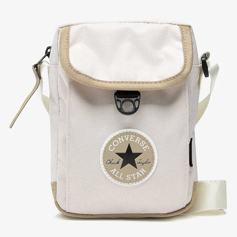 CONVERSE PREMIUM CHUCK TAYLOR ALL STAR PATCH CROS