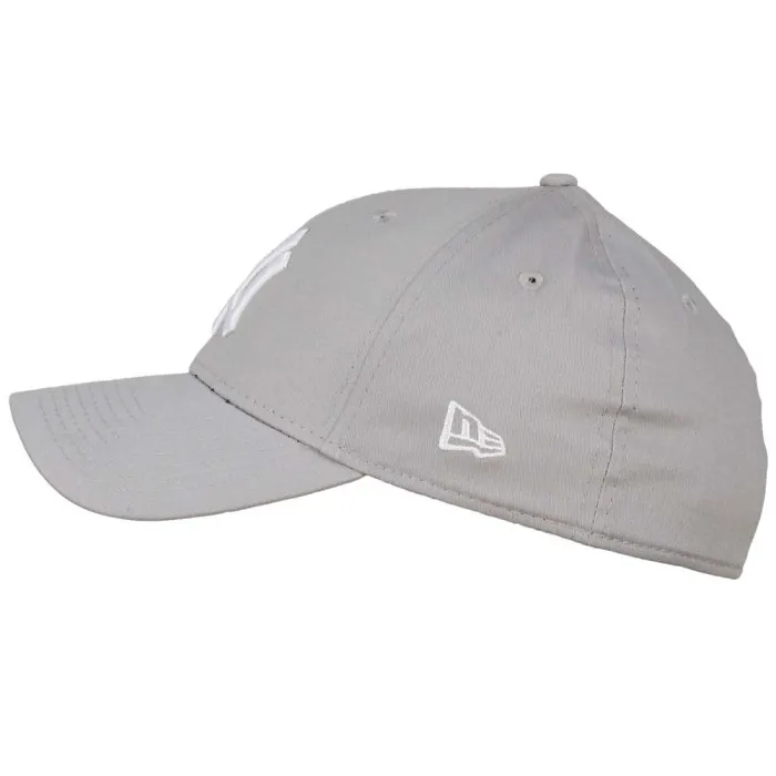 C/O NEW ERA 3930 MLB League Basic NEYYAN 