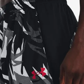 UNDER ARMOUR BASELINE