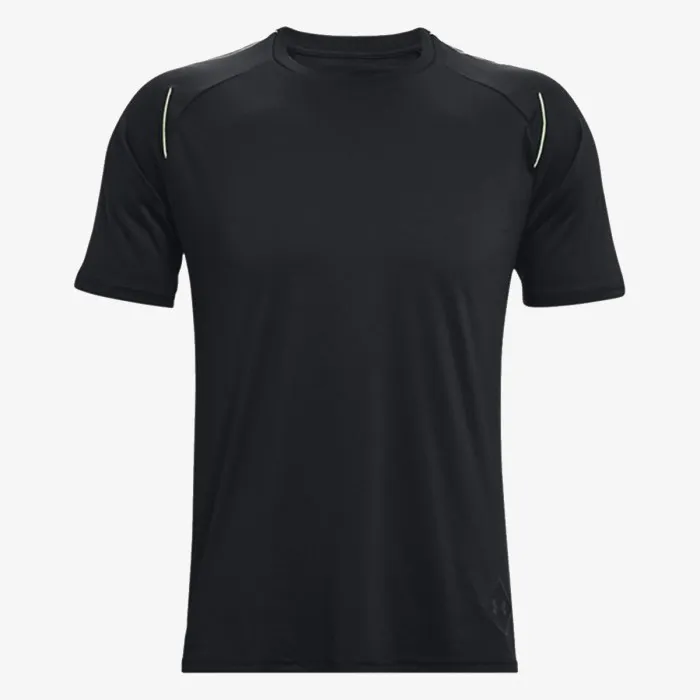 UA TERRAIN SHORTSLEEVE 1 