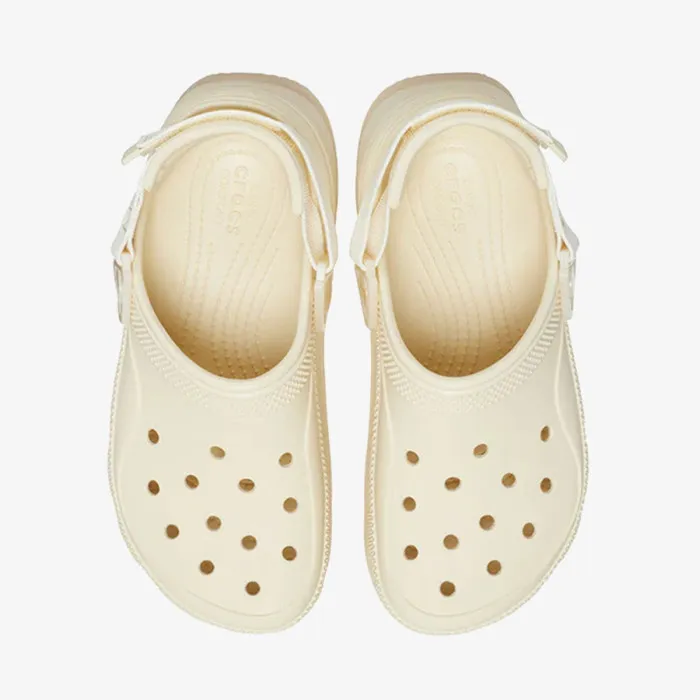 CROCS Hiker Xscape Clog 