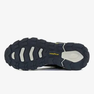 SKECHERS MAX PROTECT - FAST TRACK