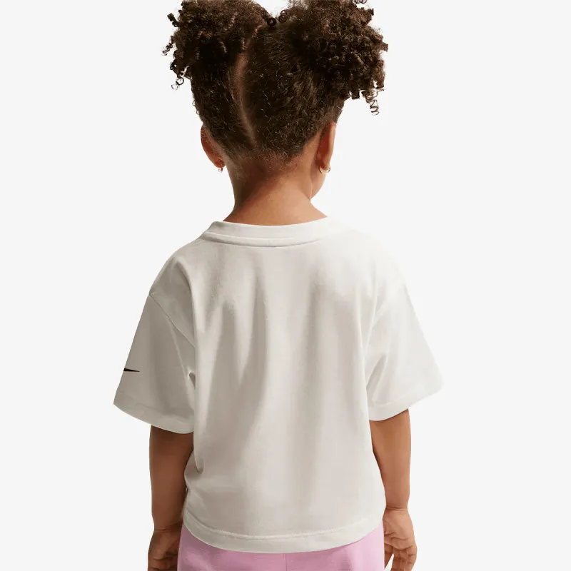 Nike NKG JUXTA-GIRL BOXY TEE 