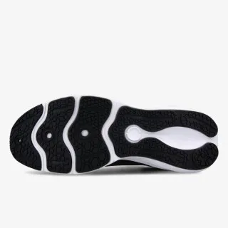 UNDER ARMOUR UA Charged Vantage 2