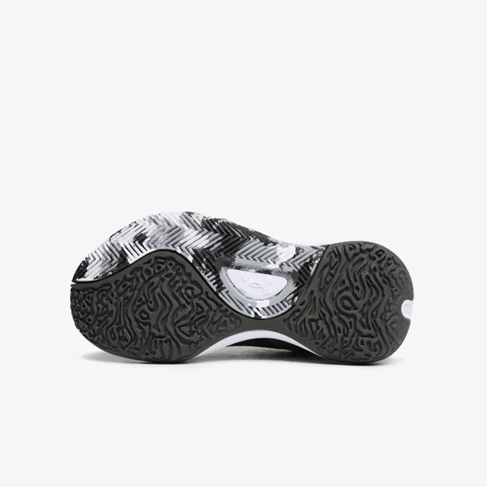UNDER ARMOUR Lockdown 6 