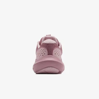 UNDER ARMOUR UA W Charged Surge 4