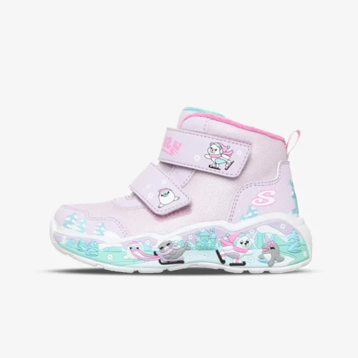 SKECHERS PLAY SCENE 