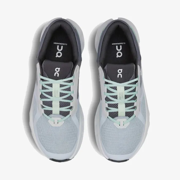 On Cloudrunner 2 