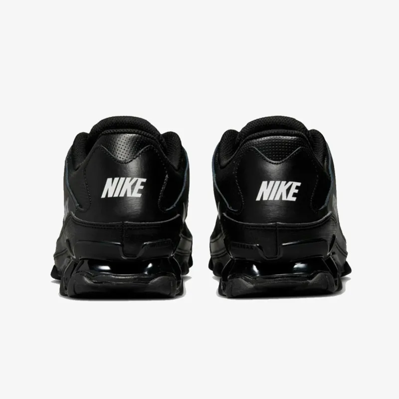 Nike Reax 8