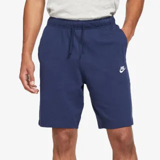 Nike Sportswear Club