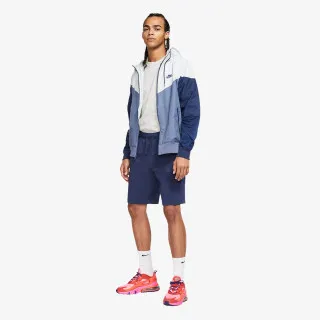 Nike Sportswear Club