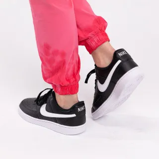 Nike WMNS NIKE COURT VISION LO 