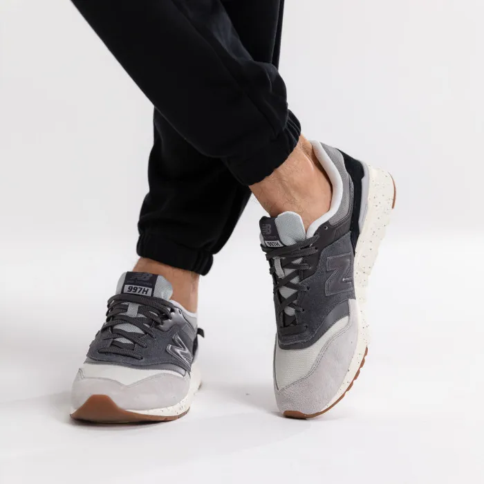 NEW BALANCE 997H 