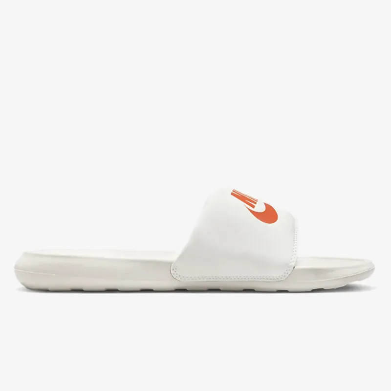 Nike VICTORI ONE