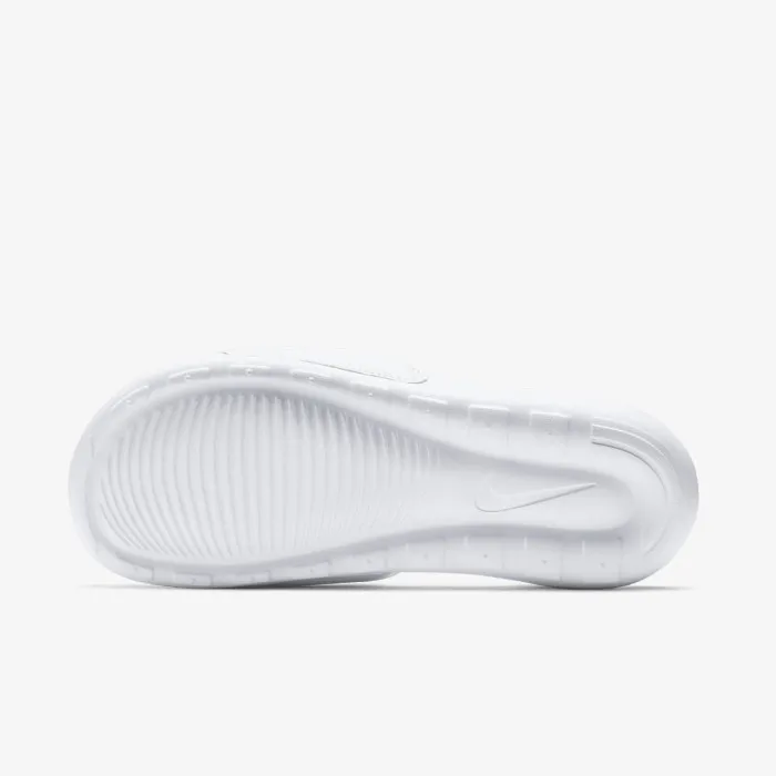 Nike W NIKE VICTORI ONE SLIDE 