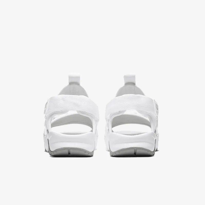 Nike WMNS NIKE CANYON SANDAL 