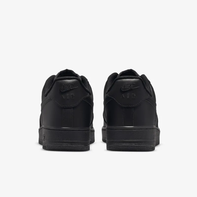 Nike AIR FORCE 1 '07 