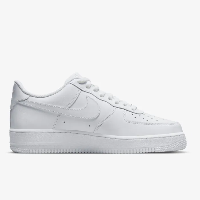 Nike AIR FORCE 1 07 