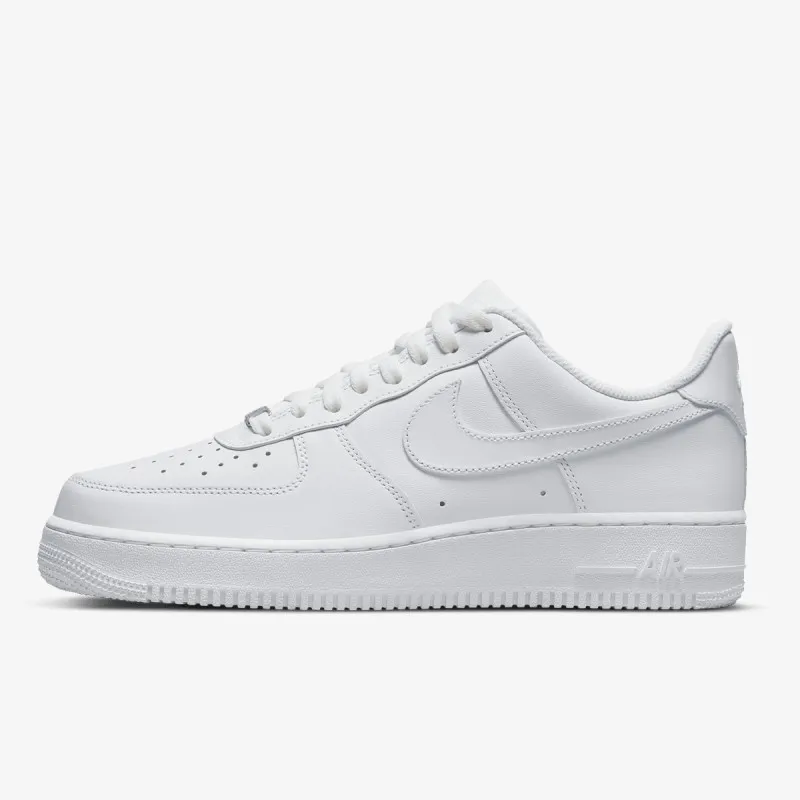 Nike AIR FORCE 1 07 