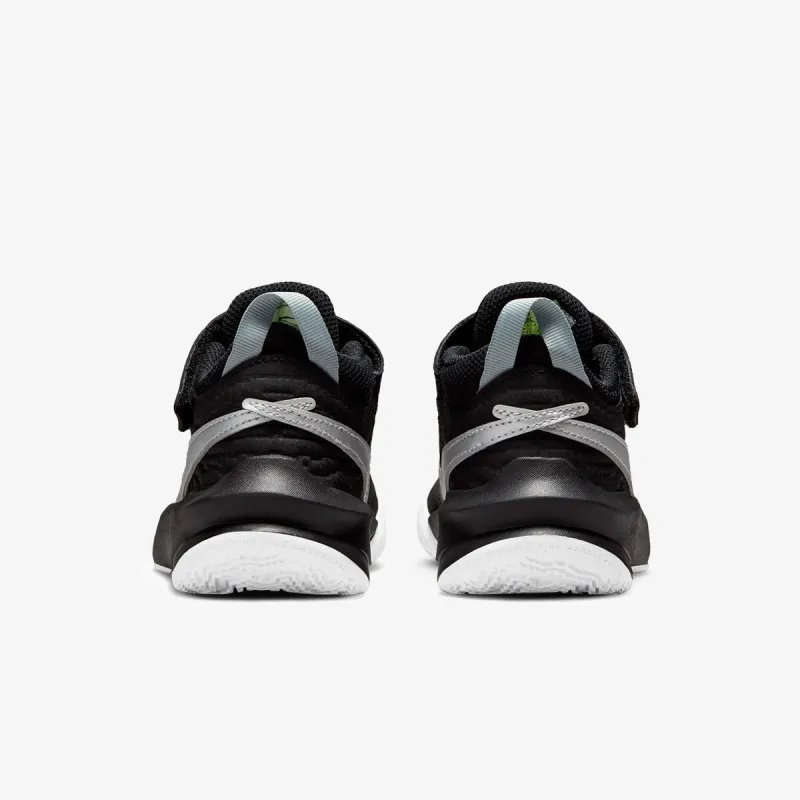 Nike TEAM HUSTLE D 10 (PS)
