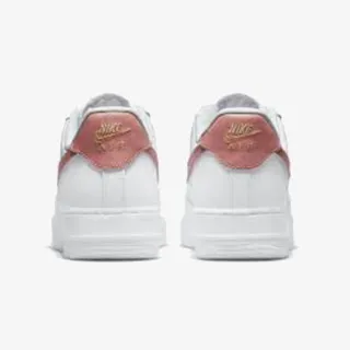 Nike WMNS AIR FORCE 1 '07 ESS 