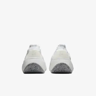Nike W NIKE SPACE HIPPIE 04