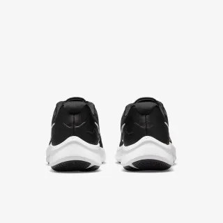Nike Star Runner 3