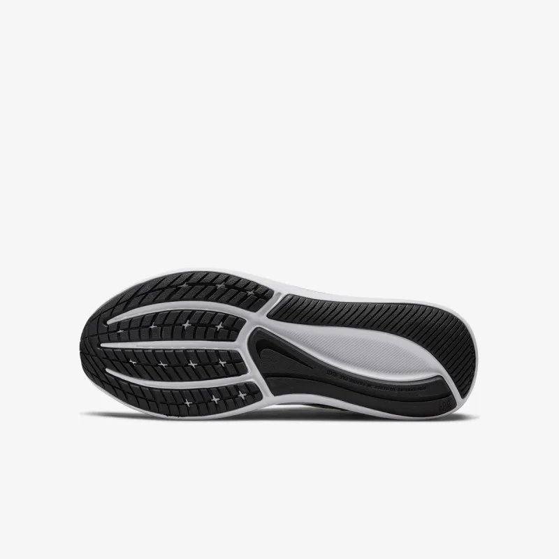 Nike Star Runner 3