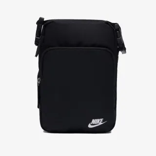 Nike HERITAGE