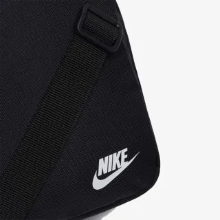 Nike HERITAGE