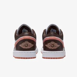Nike WMNS AIR JORDAN 1 LOW