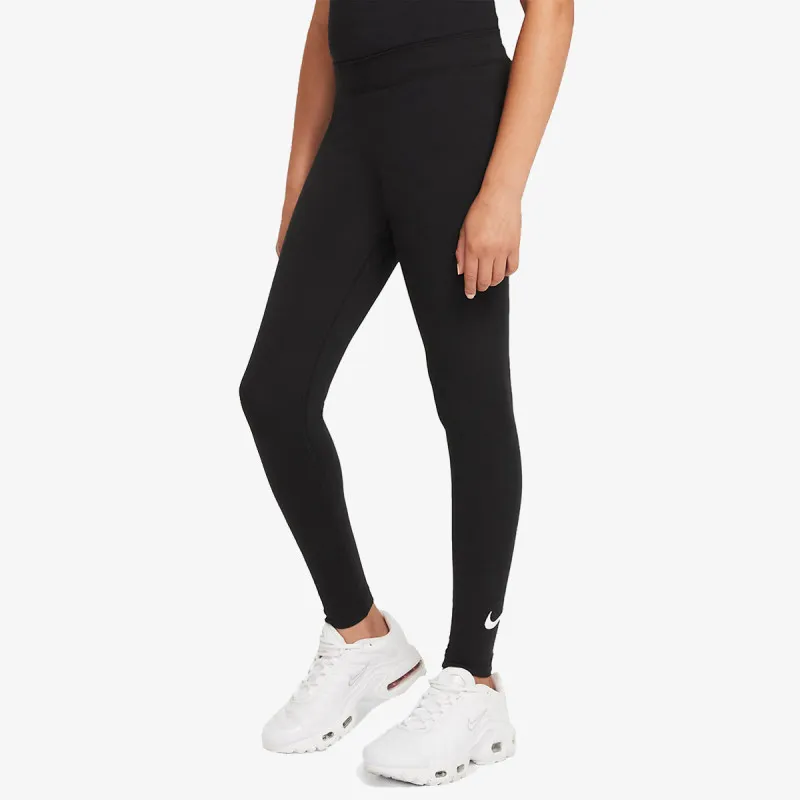 Nike Sportswear Favorites