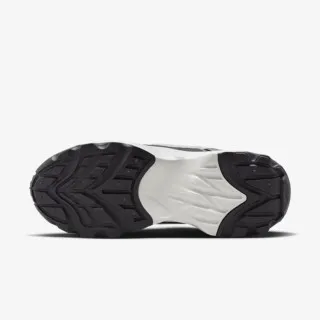 Nike W NIKE TC 7900 