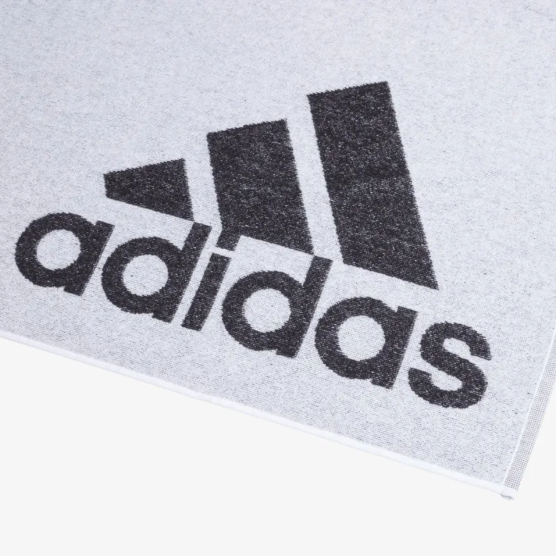 adidas Towel
