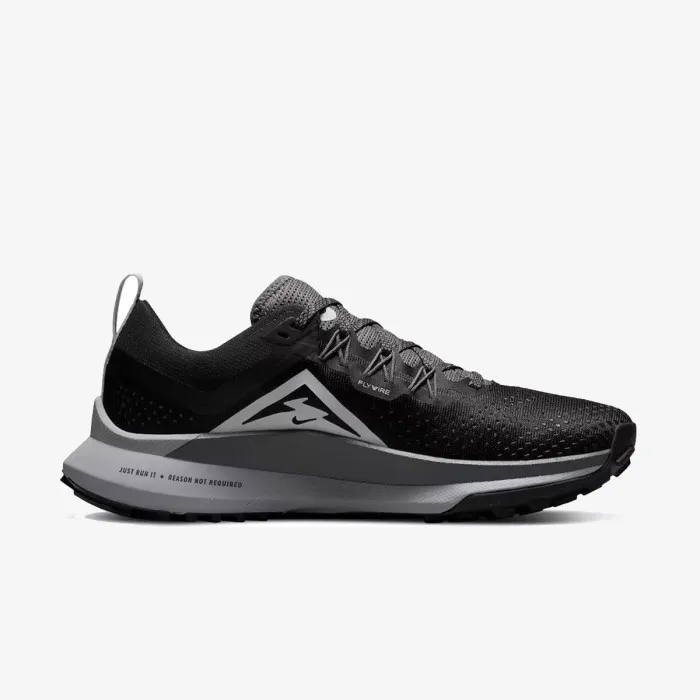 Nike W NIKE REACT PEGASUS TRAIL 4 