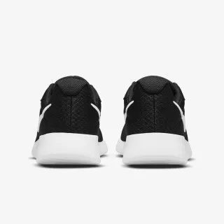 Nike Tanjun