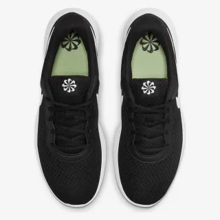 Nike Tanjun