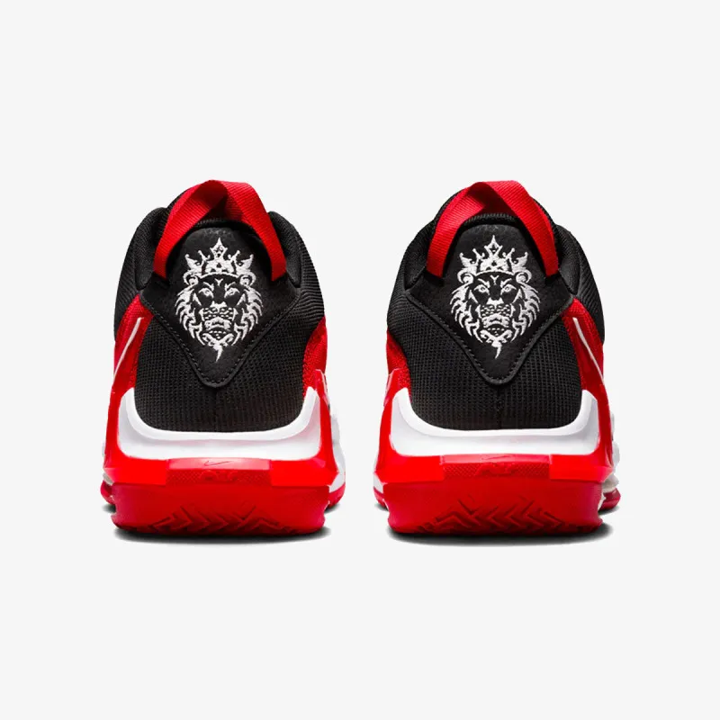Nike LEBRON WITNESS VII