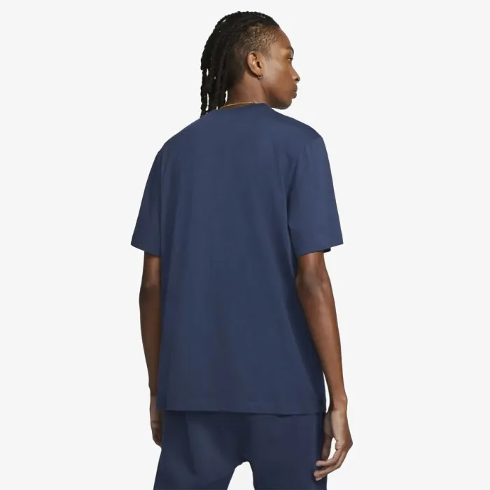 Nike Ess+ Core 