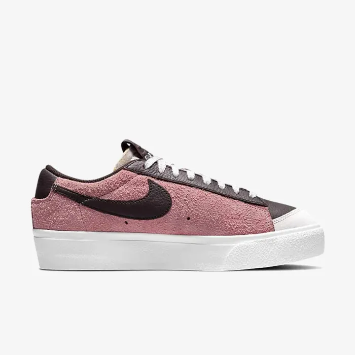 Nike WMNS NIKE BLAZER LOW PLTFRM FW 