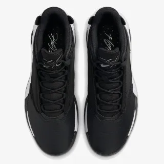 Nike Jordan Max Aura 4