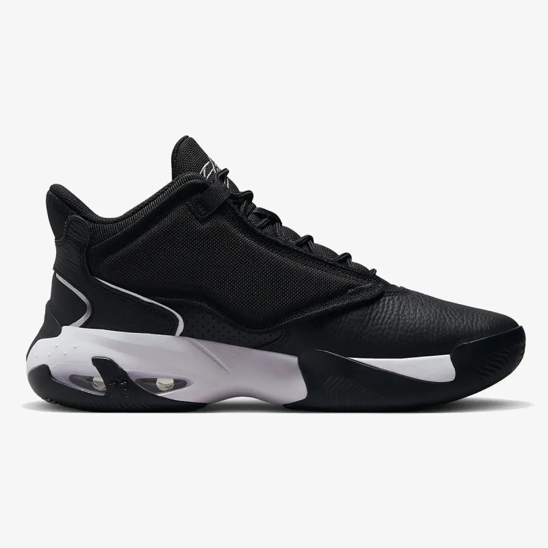 Nike Jordan Max Aura 4