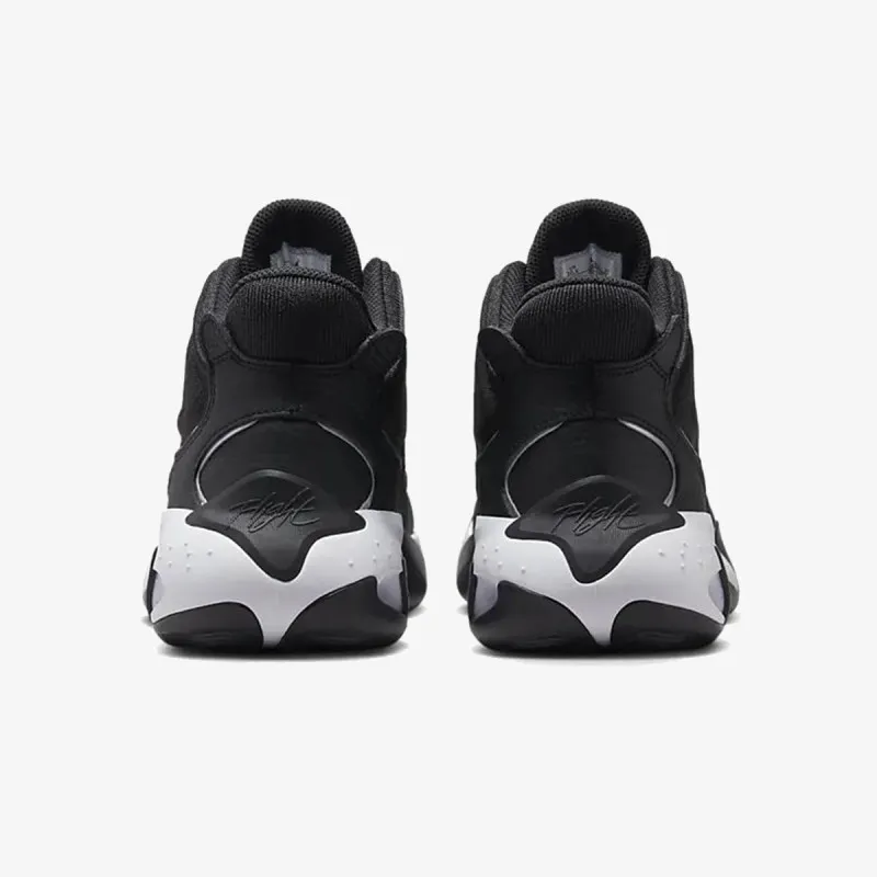 Nike Jordan Max Aura 4