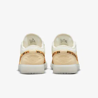 Nike WMNS AIR JORDAN 1 LOW