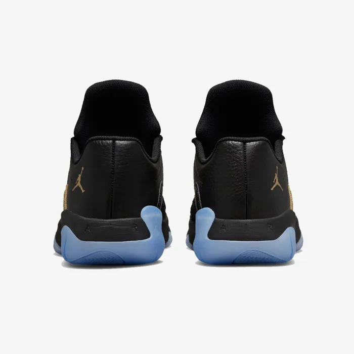 Nike AIR JORDAN 11 CMFT LOW 