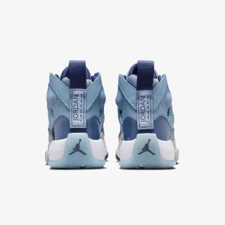 Nike WMNS JUMPMAN TWO TREY 