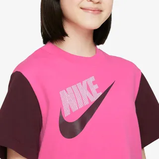 Nike G NSW TEE ESSNTL BOXY TEE DNC