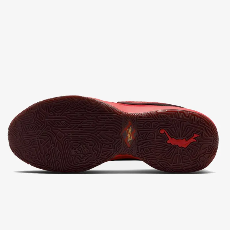 Nike LEBRON XX NRG