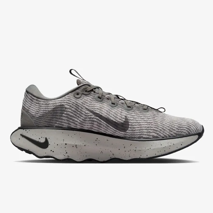 Nike NIKE MOTIVA 