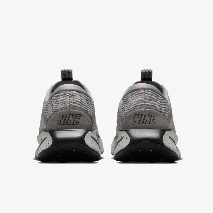 Nike NIKE MOTIVA 